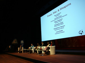 Power, War and Weapons panel (Mir Grebäck von Melen, WILPF International, https://www.flickr.com/photos/wilpf-international/17181818557/)