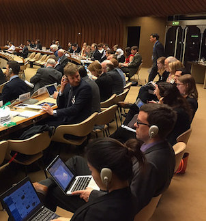 Conference room at the multilateral expert discussions on lethal autonomous weapons systems at the UN in Geneva, April 2015 (Campaign to Stop Killer Robots https://www.flickr.com/photos/stopkillerrobots/17179675316/)