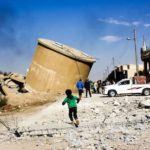 Residents of Al Mishlab, east of Raqqa returning back home to check their houses and belongings. © Diala Ghassan/MSF
